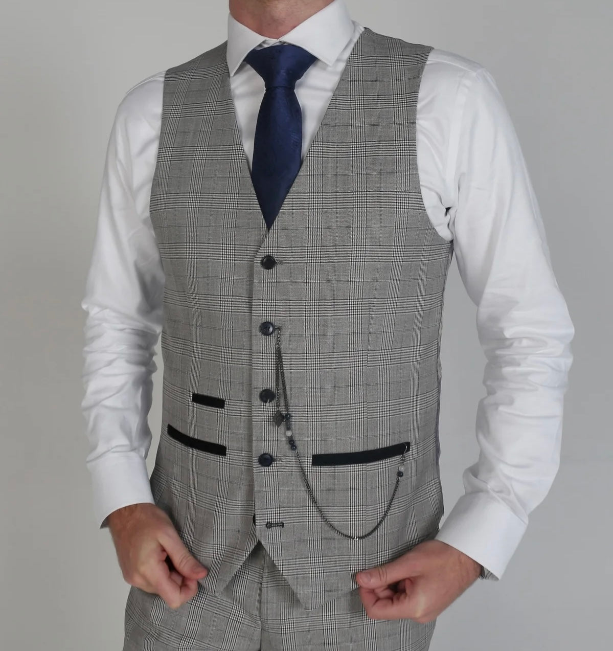 PAUL ANDREW GREY CHECK HUGO 3PC SUIT