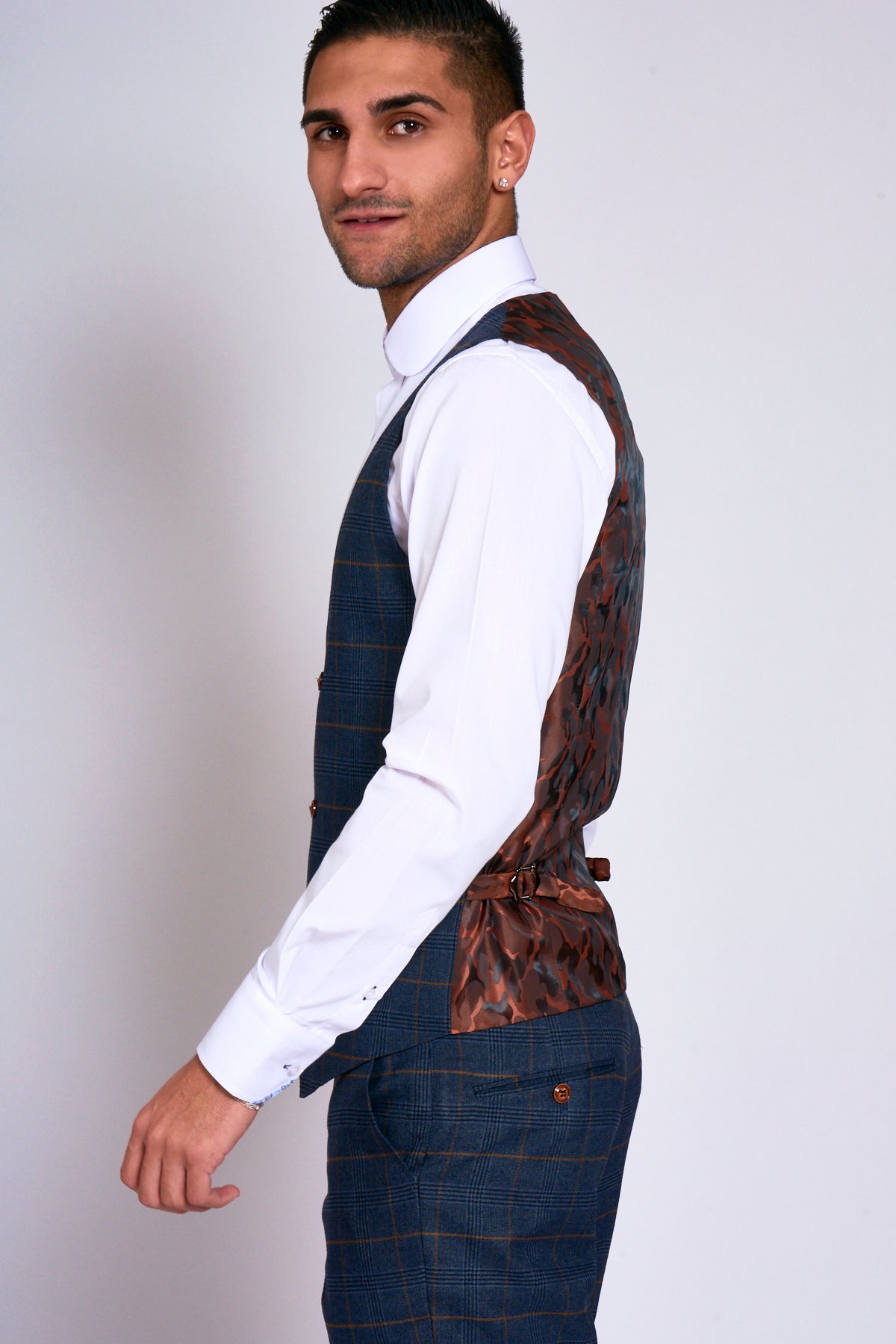 SIZES AVAILABLE IN STORE - Marc Darcy Jenson Marine Waist Coat